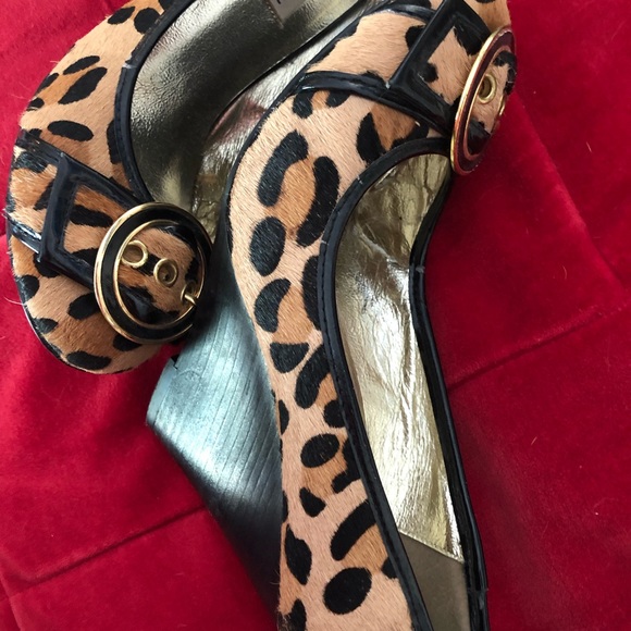 Steve Madden Leopard print, pony hair  heels. - Picture 3 of 4